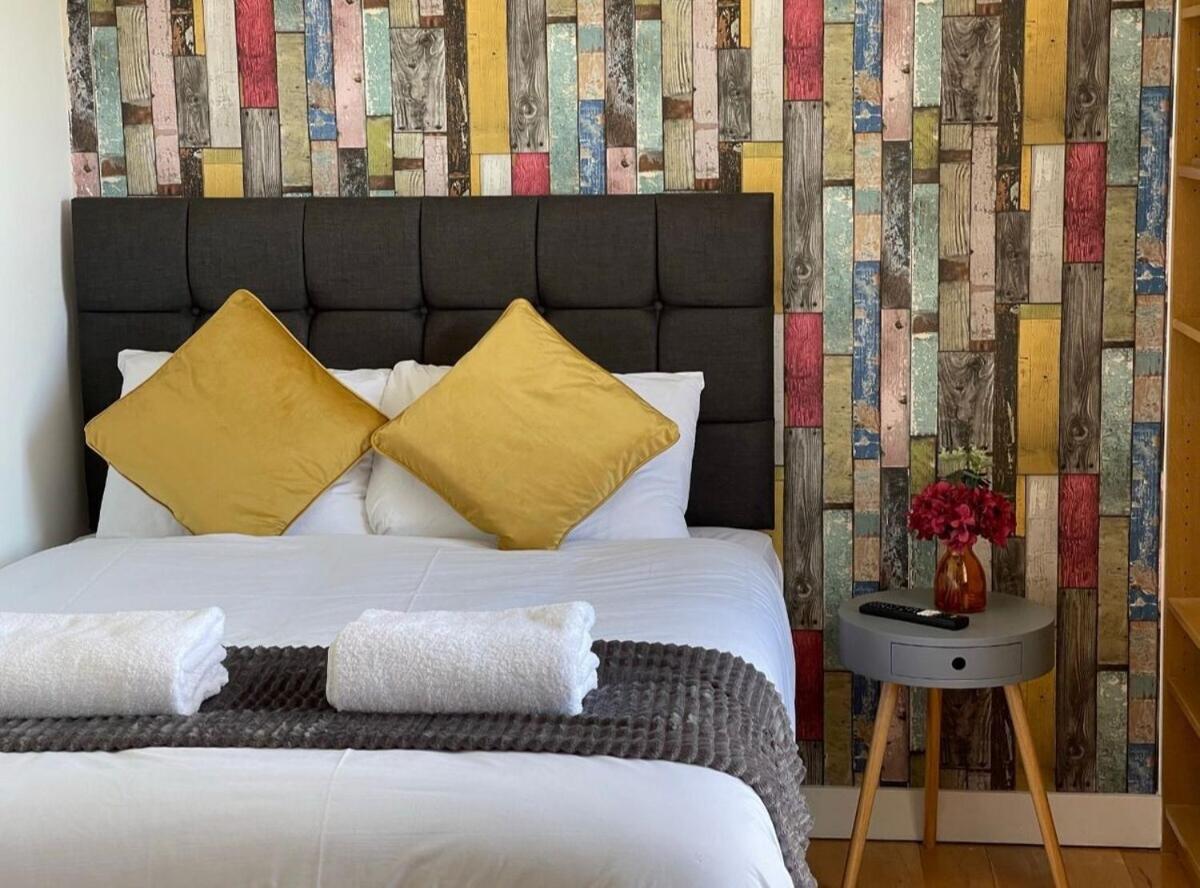Portobello Road Artistic Studios 'Budget' London Ngoại thất bức ảnh