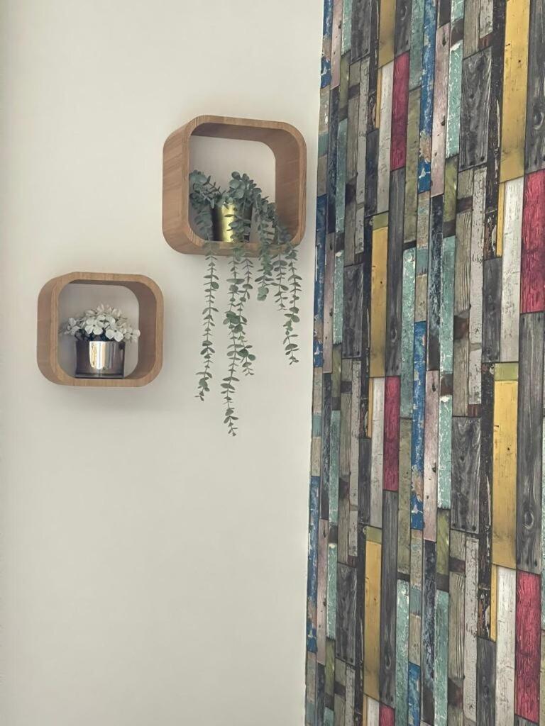 Portobello Road Artistic Studios 'Budget' London Phòng bức ảnh